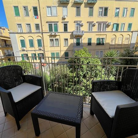 Nella'S Carlo III Apartment Nápoly Kültér fotó