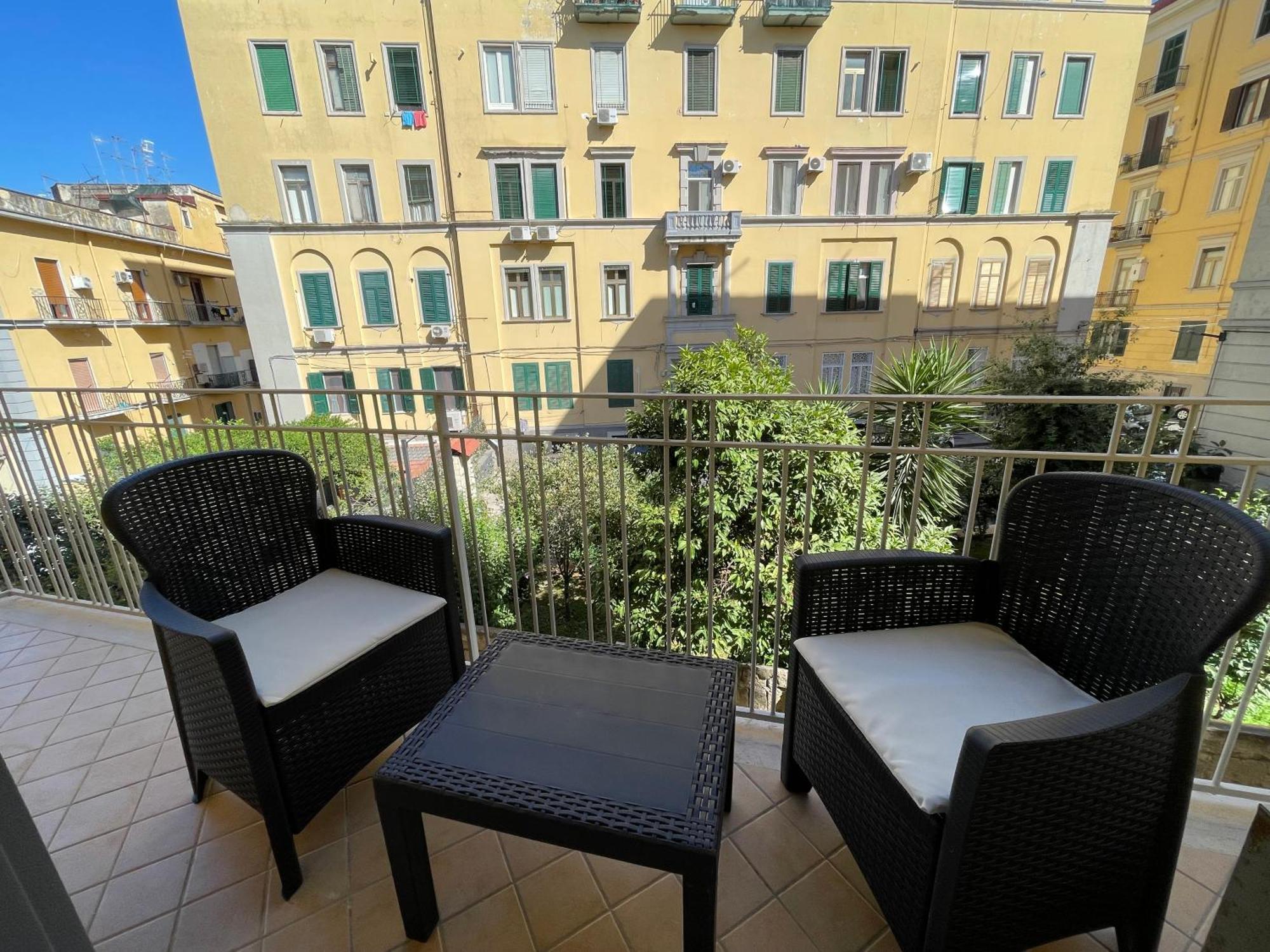 Nella'S Carlo III Apartment Nápoly Kültér fotó